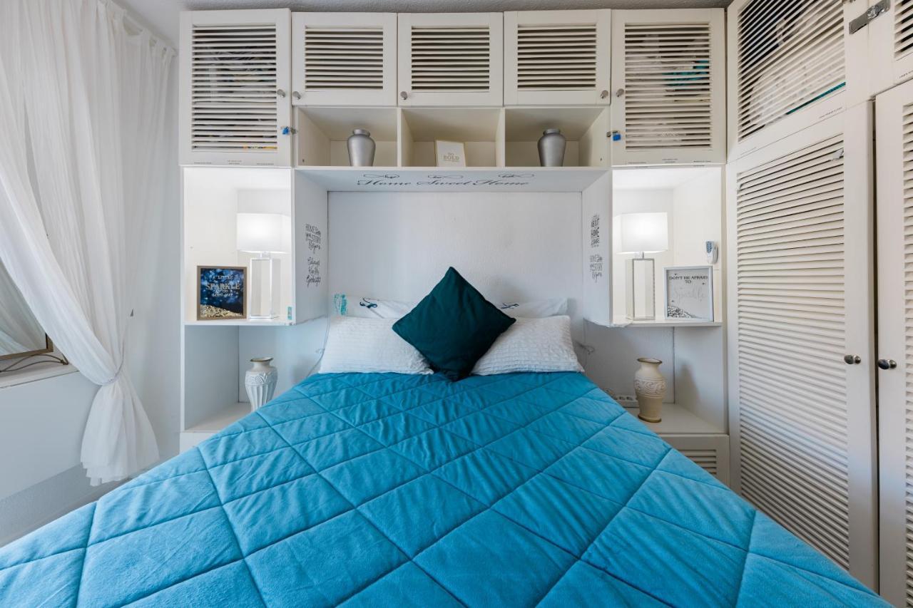 2 Room Condo - 5 Mins From Costa Da Caparica Beach & Bars Eksteriør billede